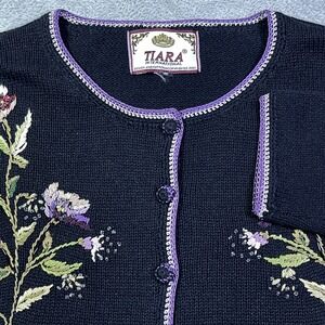 Tiara International Floral Embroidered Knit Artsy Cardigan‎ Sweater Purple Trim